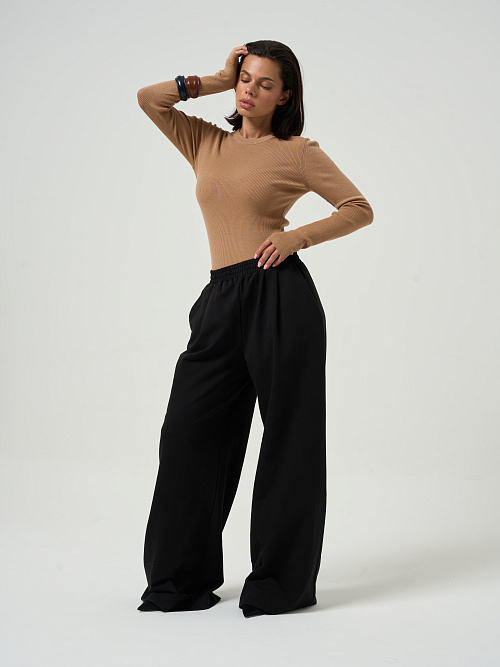 Брюки трикотажные на резинке   